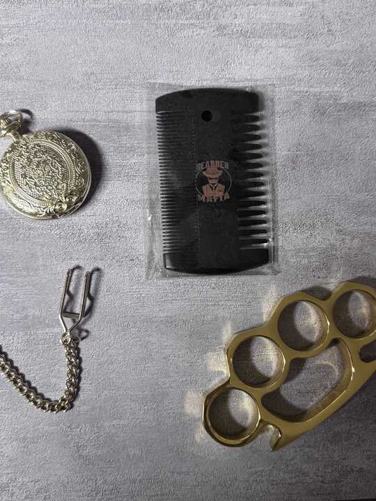 BEARD COMB